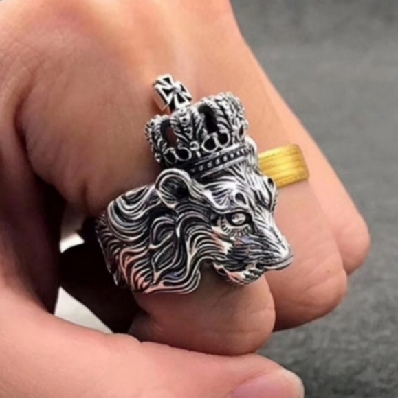 Other - Men's Lion Ring- sz 10
